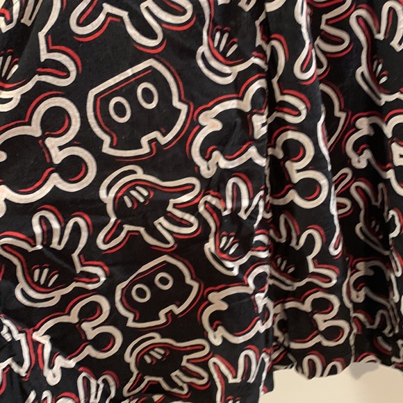 Disney short overalls EUC worn once - Picture 6 of 8